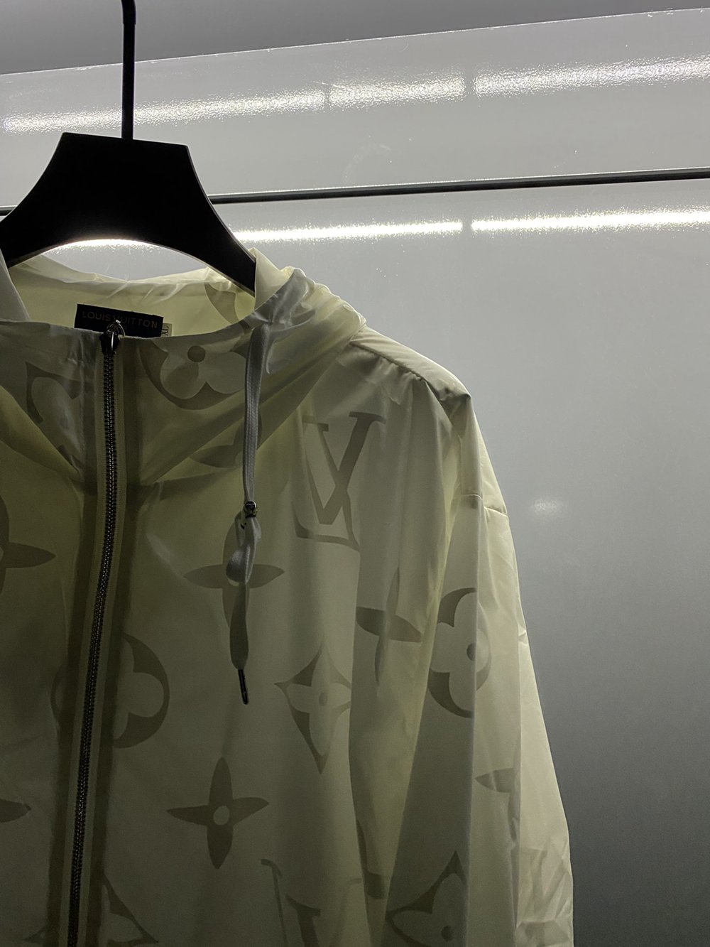 L Monogram noctilucous Coat